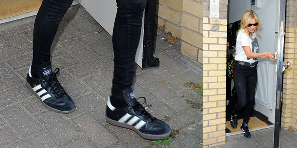 Kate Moss indossa le sneakers Samba di Adidas