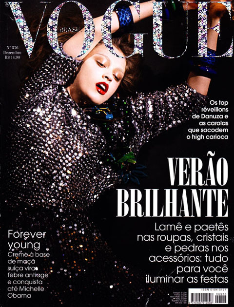 Il numero di Dicembre di Vogue Brasil